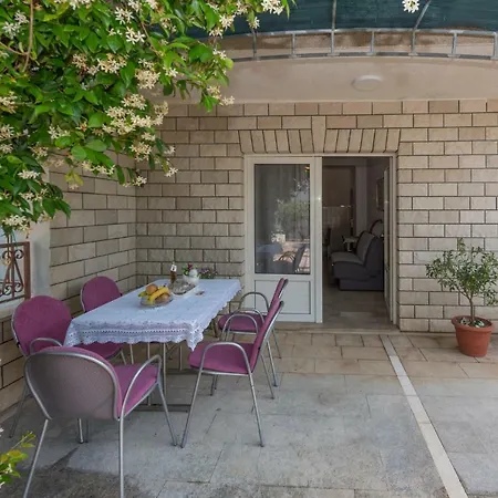 Apartman * Makarska